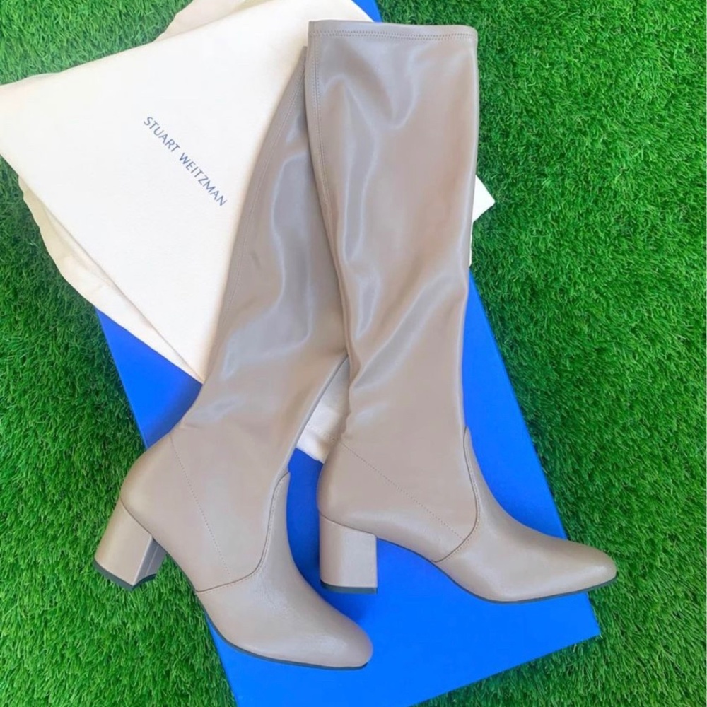 NWT Stuart Weitzman Frannie Boots Size 7